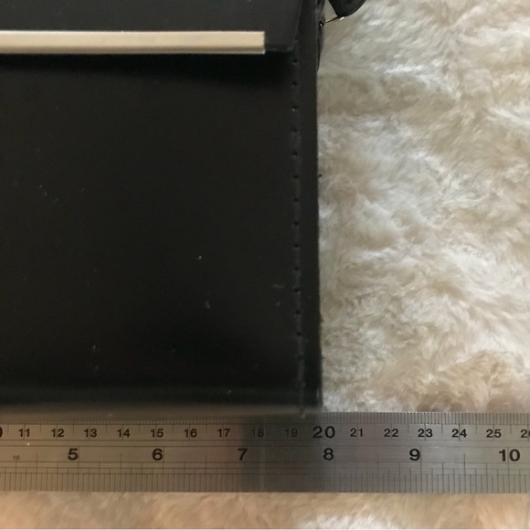 JCPenney Zoom Binoculars - Picture 11 of 13